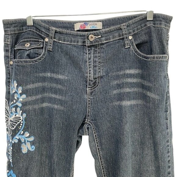 Piper And Blue Capri Jeans Size 17 Butterfly Floral Embroidered Boho Y2K - Picture 5 of 11